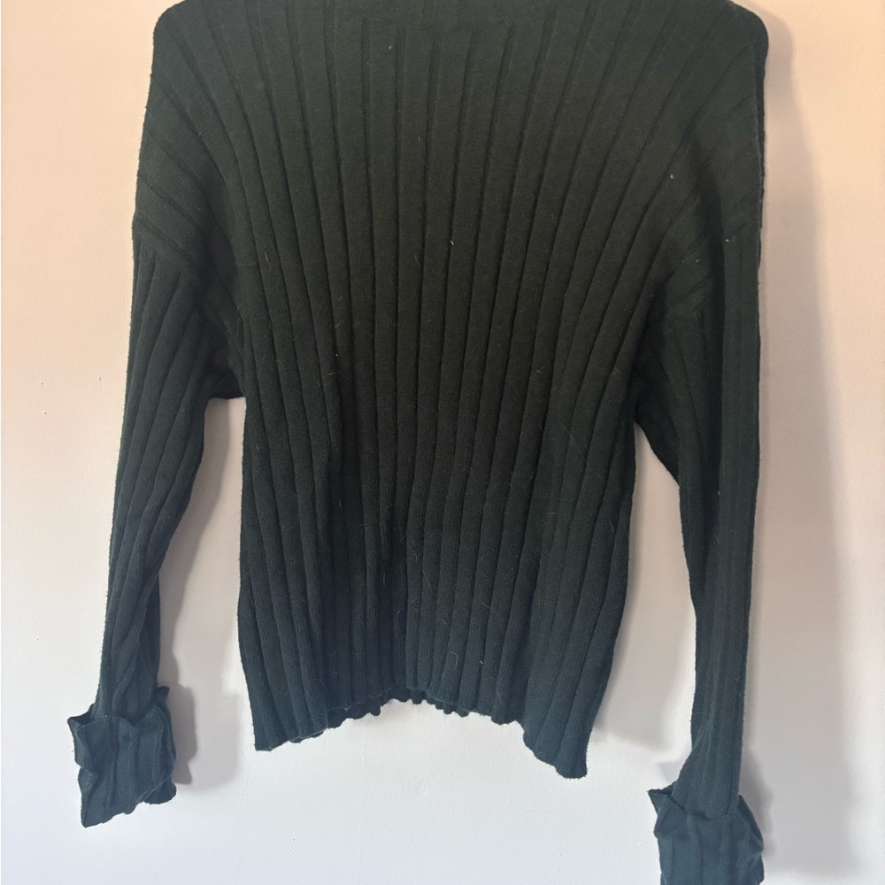 Ribbed Dark Green Sweater